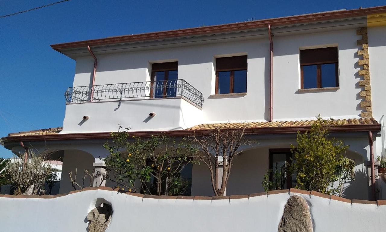 Casa Vacanze Fenu Irgoli Екстериор снимка